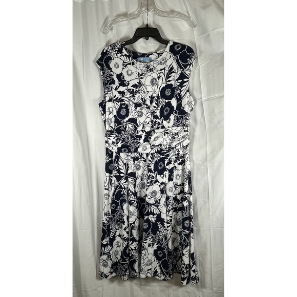 Koret Dresses & Skirts - Koret Blue White Floral Sleeveless Dress Size Large